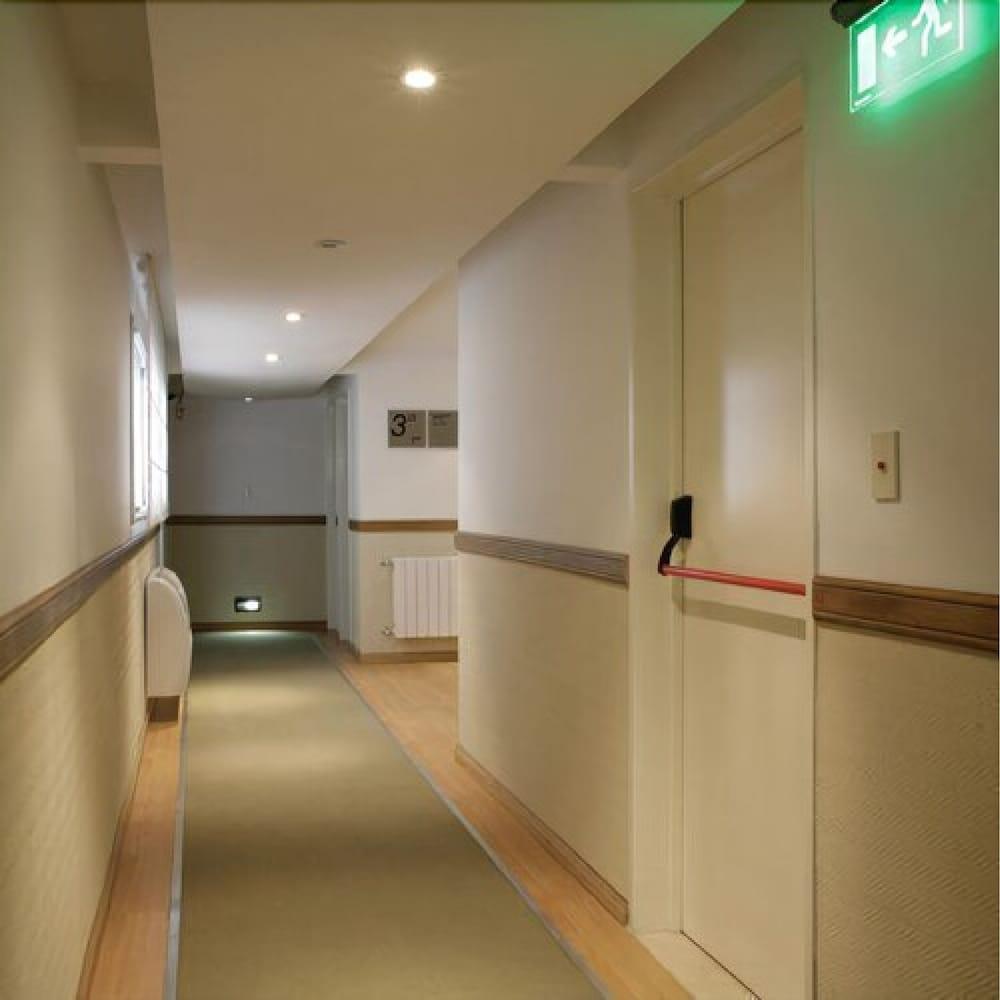 Hotel Presidente Peron Buenos Aires Dış mekan fotoğraf